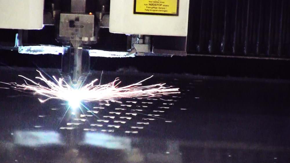 Laser cutting of aluminium